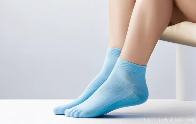 겨울철 발 보습 양말 - **Prompt:** A tranquil and elegant scene depicting a woman's hands gently applying transparent silic... 겨울철 발 보습 양말 - **Prompt:** A tranquil and elegant scene depicting a woman's hands gently applying transparent silic...